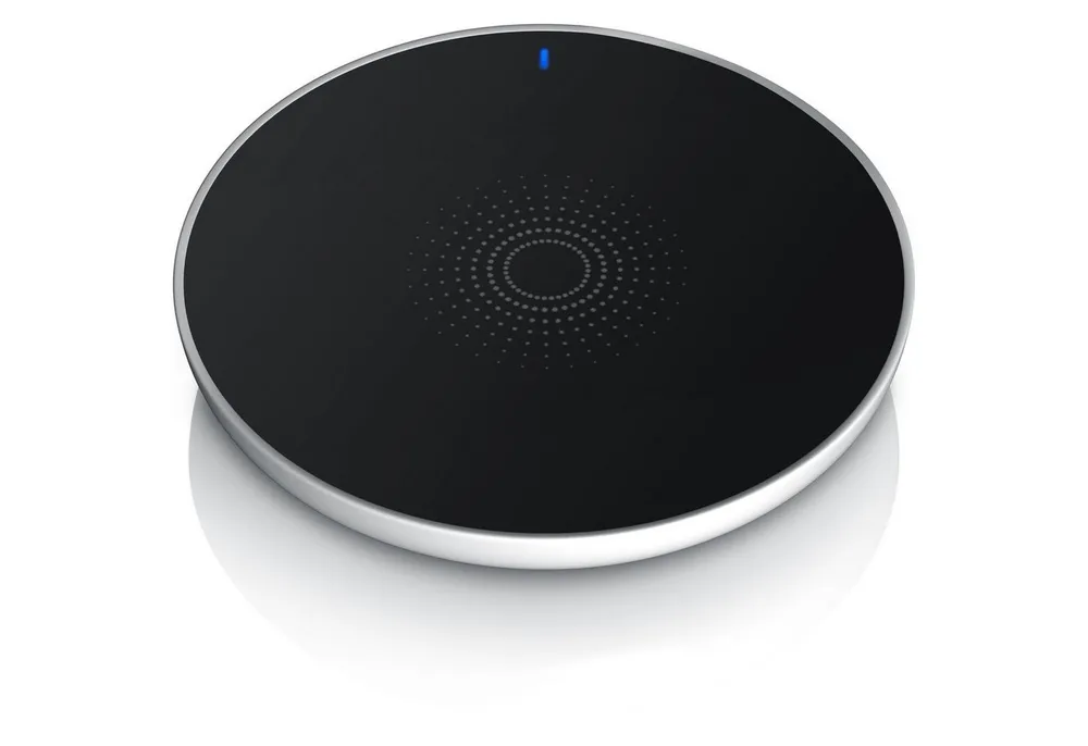 Aplic induktive Ladestation, Qi-Charger, 5V DC, 1,5A-2A, 4mm Ladedistanz Induktions-Ladegerät (Induktions Ladegerät für Smartphones kompatibel mit Samsung, Apple uvm)