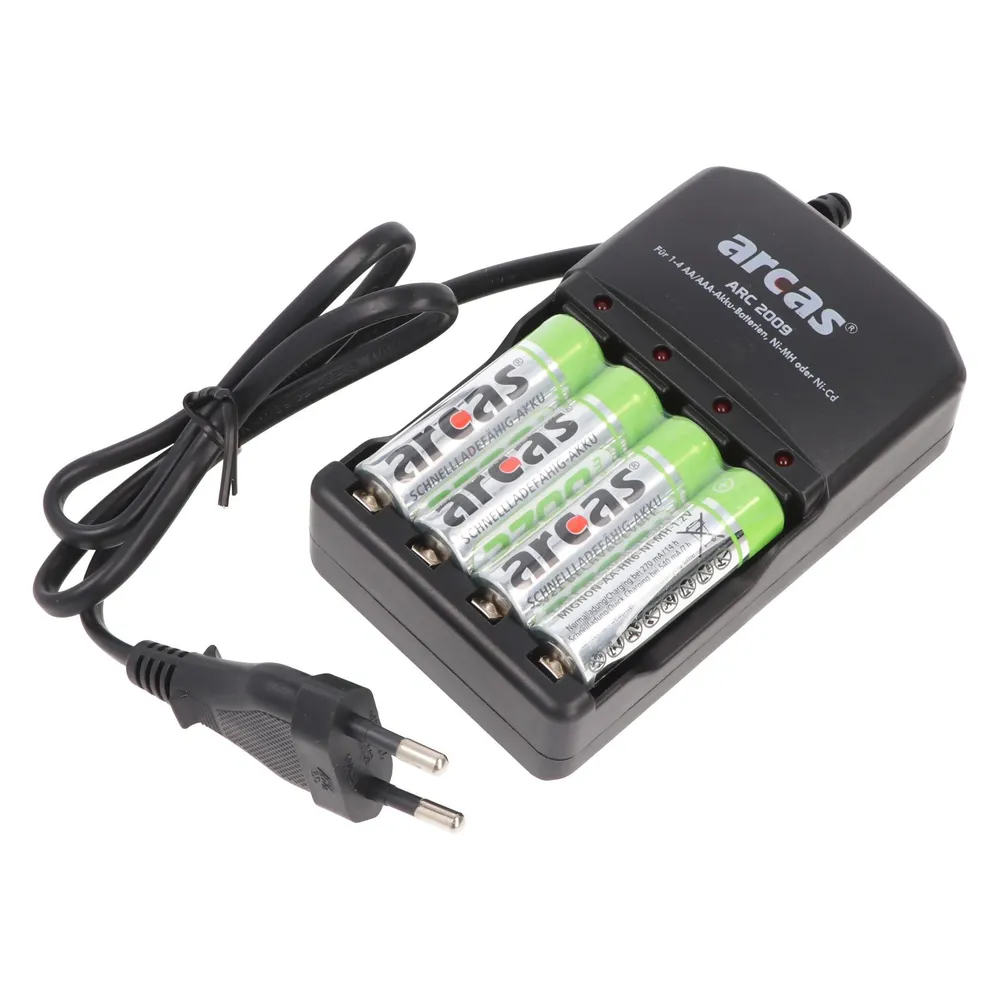 Arcas Ladegerät inklusive 4 Mignon AA NiMH Akkus mit 2700mAh zum Sparpreis