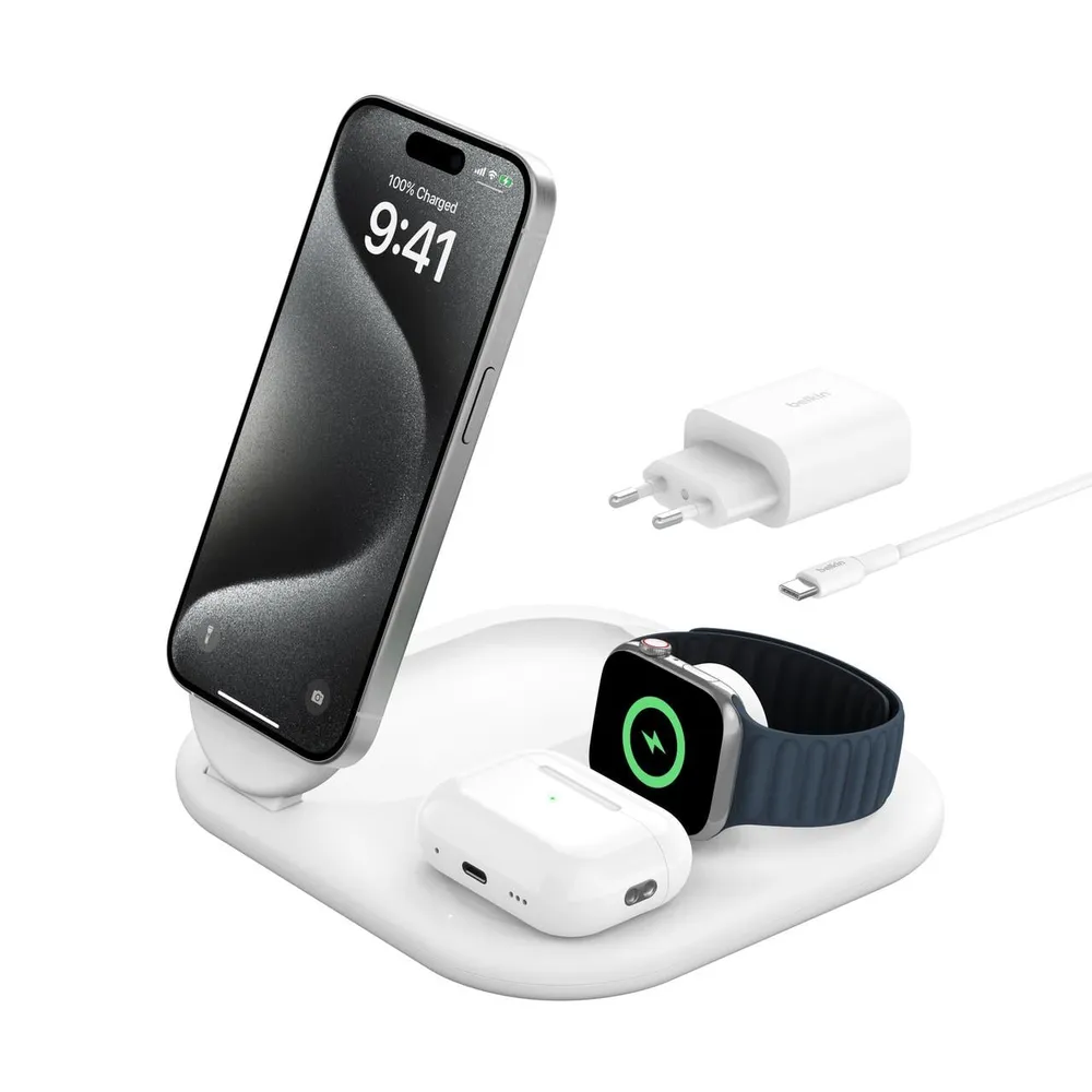 Boost Charge Magnetische, einklappbare, kabellose 3-in-1-Ladestation mit Qi2 (15 W), Weiß Qi-Ladegerät
