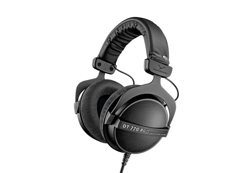 beyerdynamic DT 770 PRO Over-Ear-Kopfhörer (250 Ohm, Geschlossener Studio-Kopfhörer)