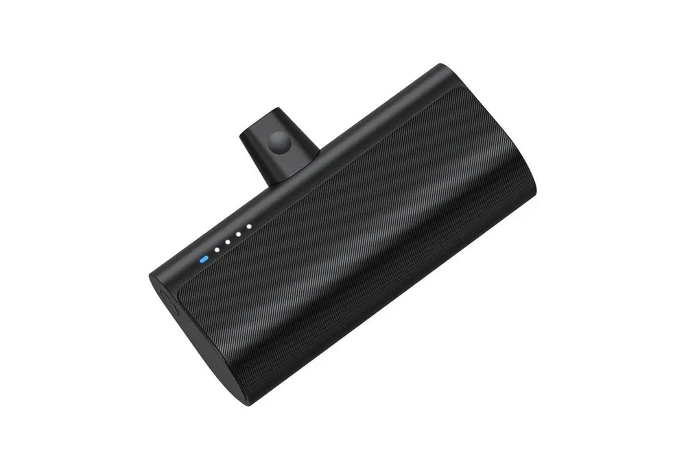 BlueStar Powerbank 5000 mAh mit integriertem iPhone-Anschluss 2.1A in Schwarz Powerbank