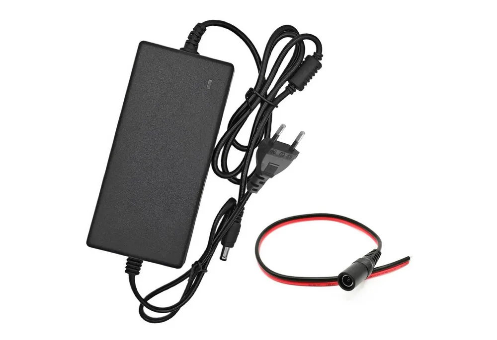 Bolwins A36C 120W Netzteil Ladegerät Spannungswandler 12V 10A DC 5,5x2,1 mm EU Universal-Ladegerät (12000 mA, Packung, 1-tlg., Ladegerät mit Kabel, Geeignet für alle Geräte unter 120 W (12V / 10A)