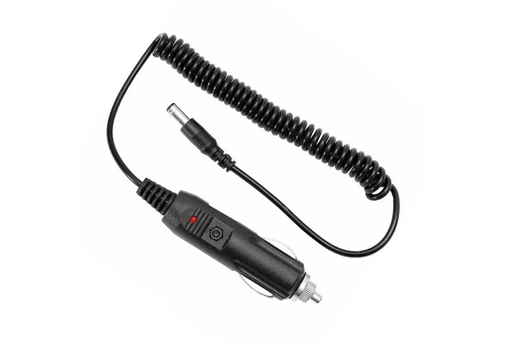 Bolwins R42 1,5m KFZ Auto 12V DC Stecker 3A 5,5X2,1mm Zigarettenanzünder Kabel Netzkabel, Zigarettenanzünder-Stecker (12–24V), Hohlstecker 5,5 × 2,1 mm (150 cm), LED-Betriebsanzeige, Überspannungsschutz, für 12–24V Fahrzeuge