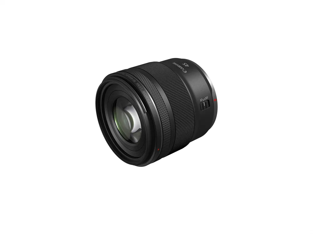 Canon RF 45 mm F1.2 STM