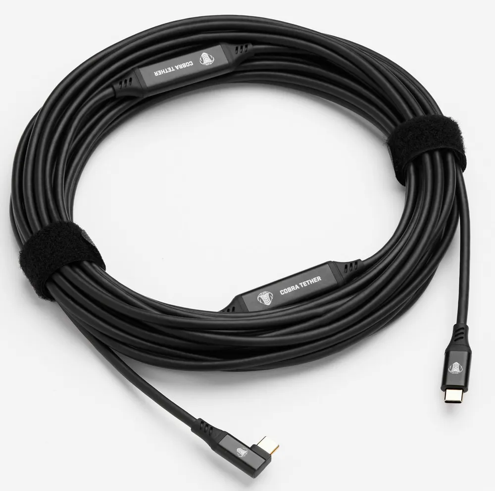 COBRAUNION USB-C an USB-C 90° 10m schwarz