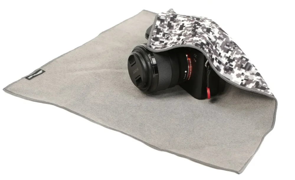 Easy Wrapper selbsthaftendes Einschlagtuch Schwarz/Weiß Gr. M 35x35cm