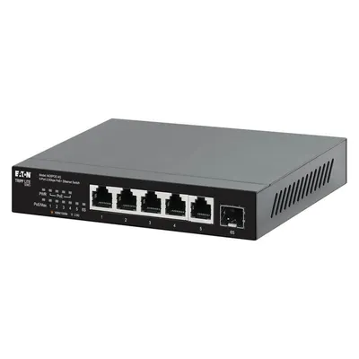 Switch Tripp Lite NG5POE-M2 5 Ports 2.5 Gbps PoE+ 70W Metall