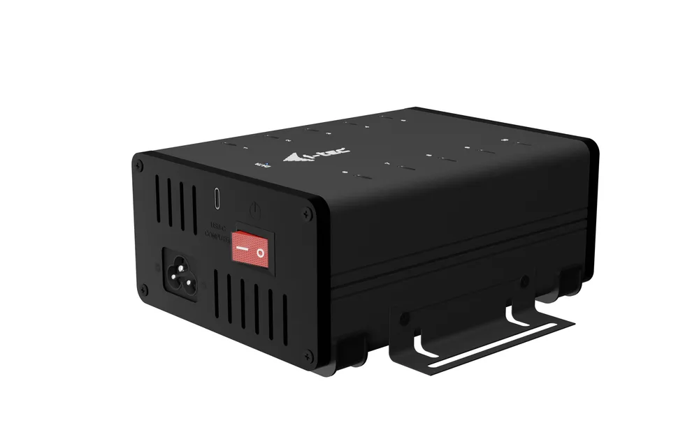 i-tec 10-Port USB-C 5Gbps Metall-Hub, 15W Ladung pro Port, erweiterter Schutz