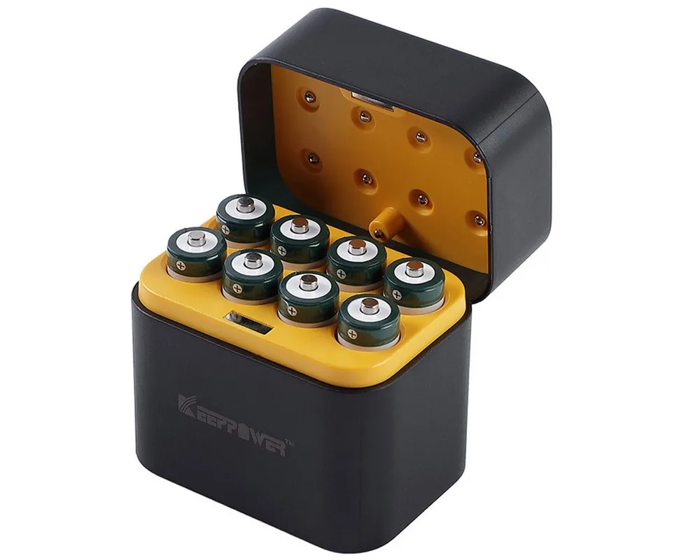 Keeppower i8 Ladegerät inkl. 8 × AA Li-Ion-Akkus (3600mWh) – USB-C Eingang Akku