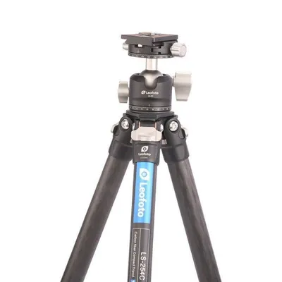 Stativ Leofoto LS-254C+LH-30 Carbon Ultraleicht 4-teilig 160,5 cm 8 kg