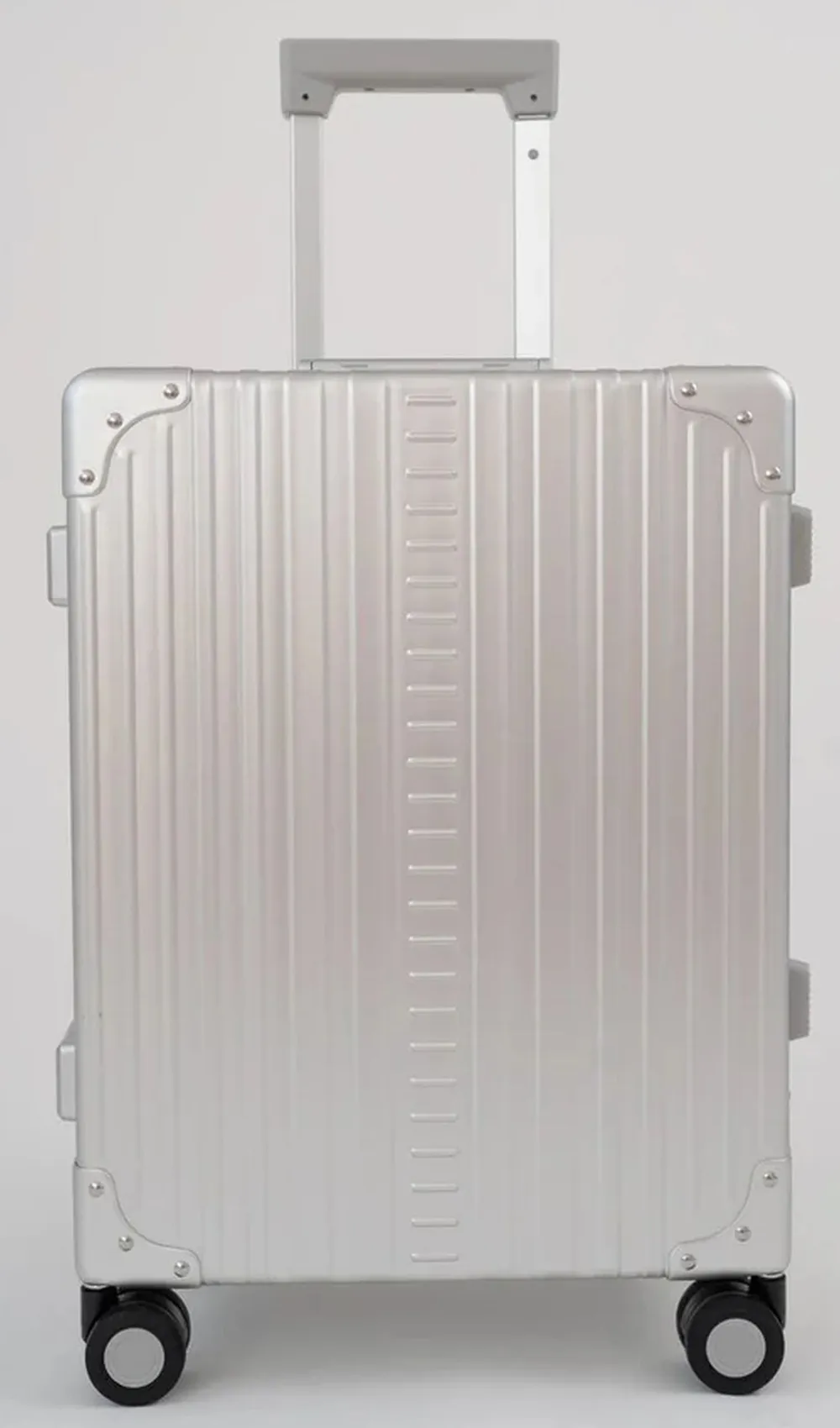 Loulex-Aleon Traveller Photocase 21