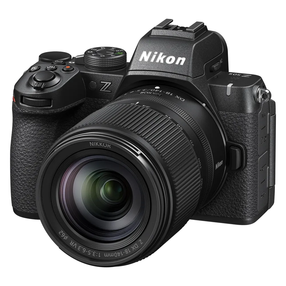 Nikon Z50 II + NIKKOR Z DX 18-140 VR