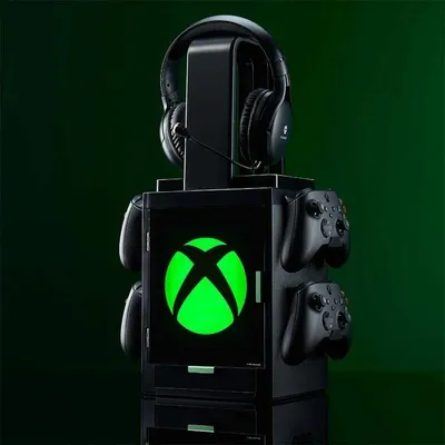 Spielturm Numskull Official Xbox mit kabelgebundener Beleuchtung Schwarz