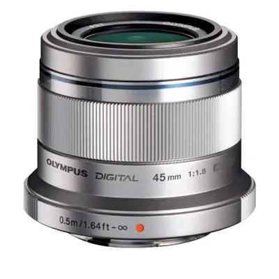 Olympus M.Zuiko Digital 45mm F1.8 Silber