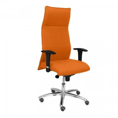 Piqueras y Crespo Albacete XL Bali Stuhl mit orangefarbenem viskoelastischem Schaumstoff