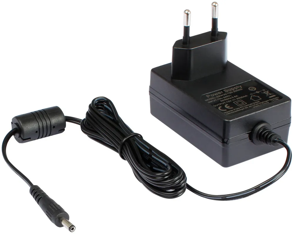 Poppstar Steckernetzteil 12V 2A 2000mA 3,5/1,35mm Universal-Netzteil (Universal 1,5m AC DC Netzteil Ladegerät)