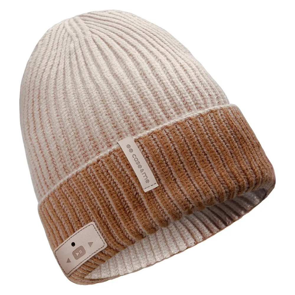 Wintermütze mit integrierten kabellosen Ohrhörern