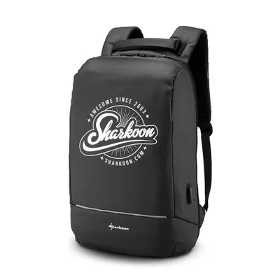 Rucksack Sharkoon mit USB-Anschluss und 7 Fächern