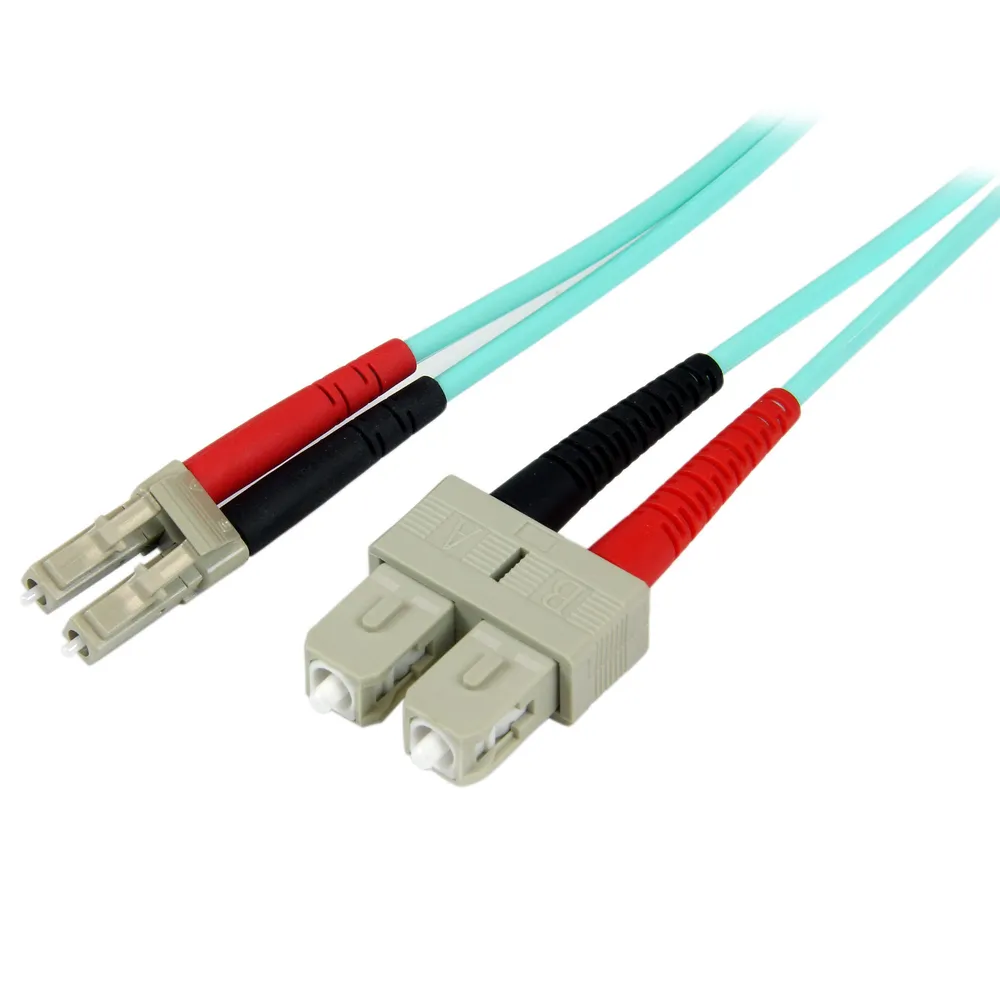 StarTech.com A50FBLCSC2 InfiniBand/Glasfaserkabel Türkis