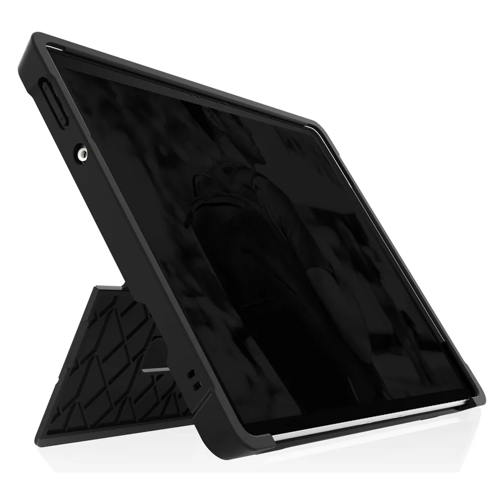 STM Microsoft Surface Pro 8-Hülle