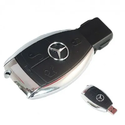 Tech One Tech Key Mercedes Benz 32GBUSB 2.0