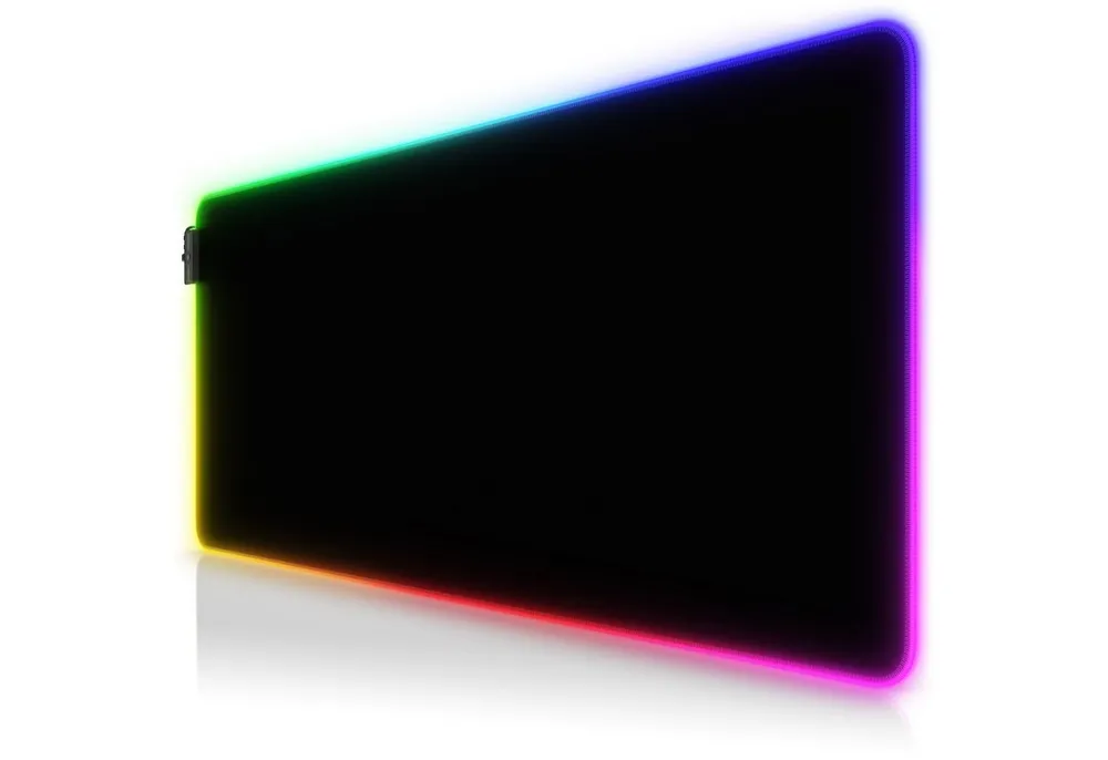 Titanwolf Gaming Mauspad RGB Mousepad 900 x 400 x 3 mm, LED Multi Color XXL Tischunterlage, rutschfest, abwaschbar, Geschwindigkeit & Präzision, schwarz