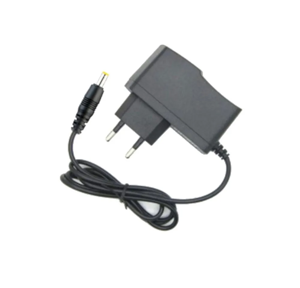 Trade-Shop Ladegerät 6V/2A passend für Omron M2 M3 M7 M10 M300 M400 M500 Netzteil (Ladekabel / Ersatznetzteil / Netzstecker für Blutdruckmessgerät)