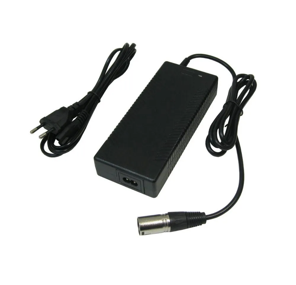 Trade-Shop Ladegerät passend für 48V Akkus mit 3pin XLR-Anschluss (18,5 x 15,5mm) Netzteil (Länge: ca. 2m / Stecker: 3pin XLR (18,5mm x 15,5mm) / LED-Ladeanzeige)