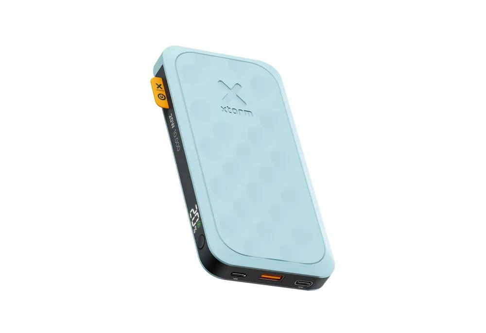Xtorm 20W Fuel Serie 5 Powerbank Powerbank (USB-C Power Delivery mit typischen Ausgangsspannungen von 5 V, 9 V und 12 V, maximale Ladeleistung 20 W. Die Powerbank verfügt über 1× USB-C PD 20 W, 1× USB-C PD 18 W und 1× USB-A QC 3.0 18 W und kann bis zu drei Geräte gleichzeitig laden. V), Schnellladefunktion, lädt 3 Geräte gleichzeitig